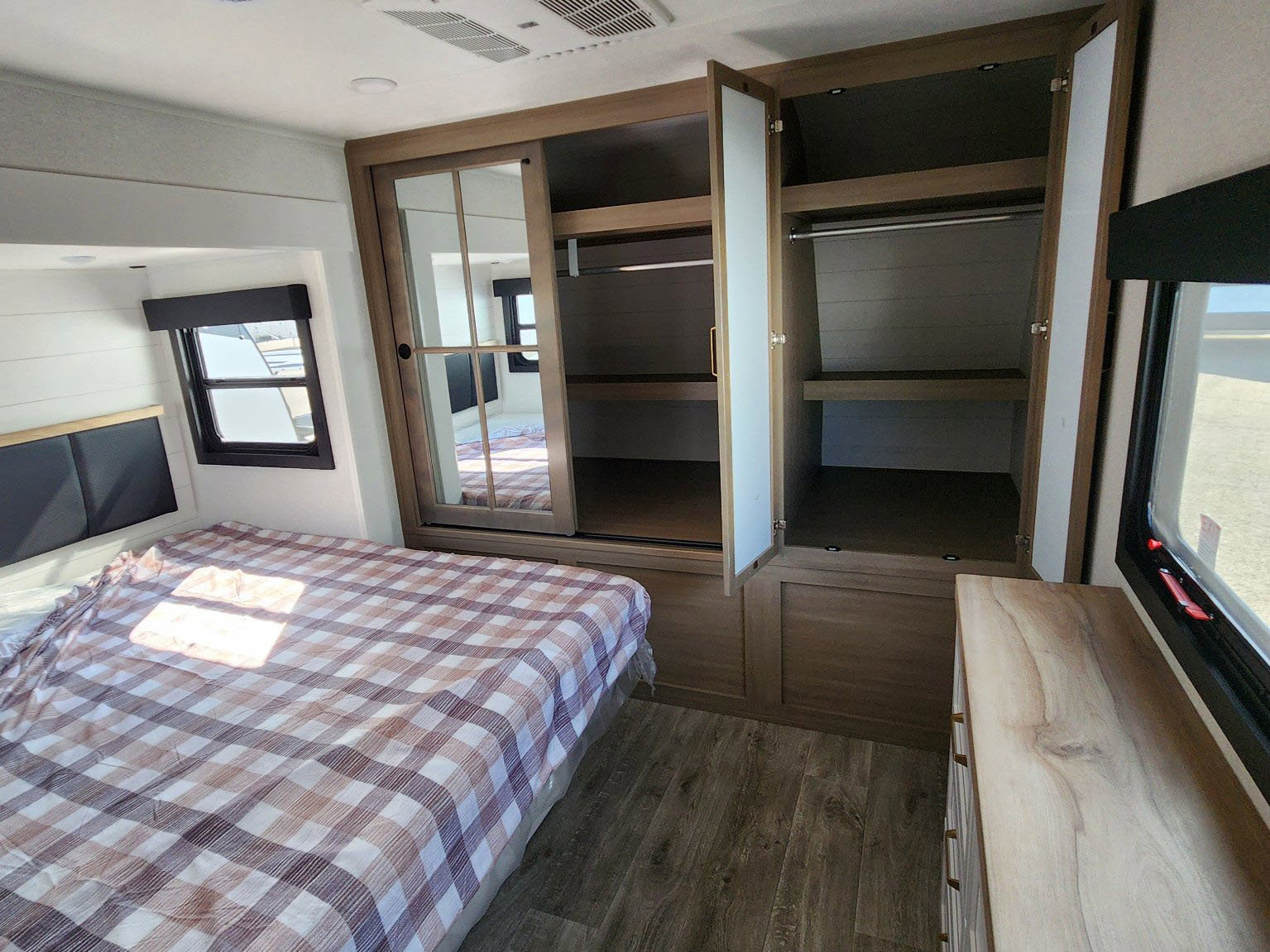 2026 JAYCO EAGLE HT 320MKTS - Image 20