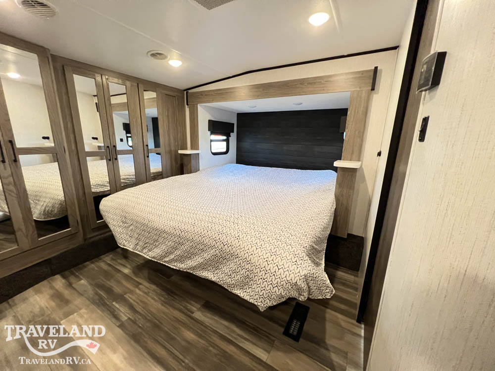 2022 HEARTLAND ROAD WARRIOR 414RW - Image 41