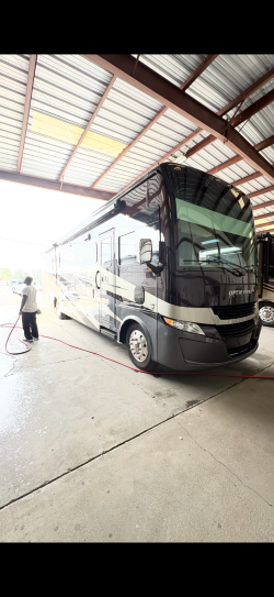 2025 TIFFIN ALLEGRO 36 UA - Image 1