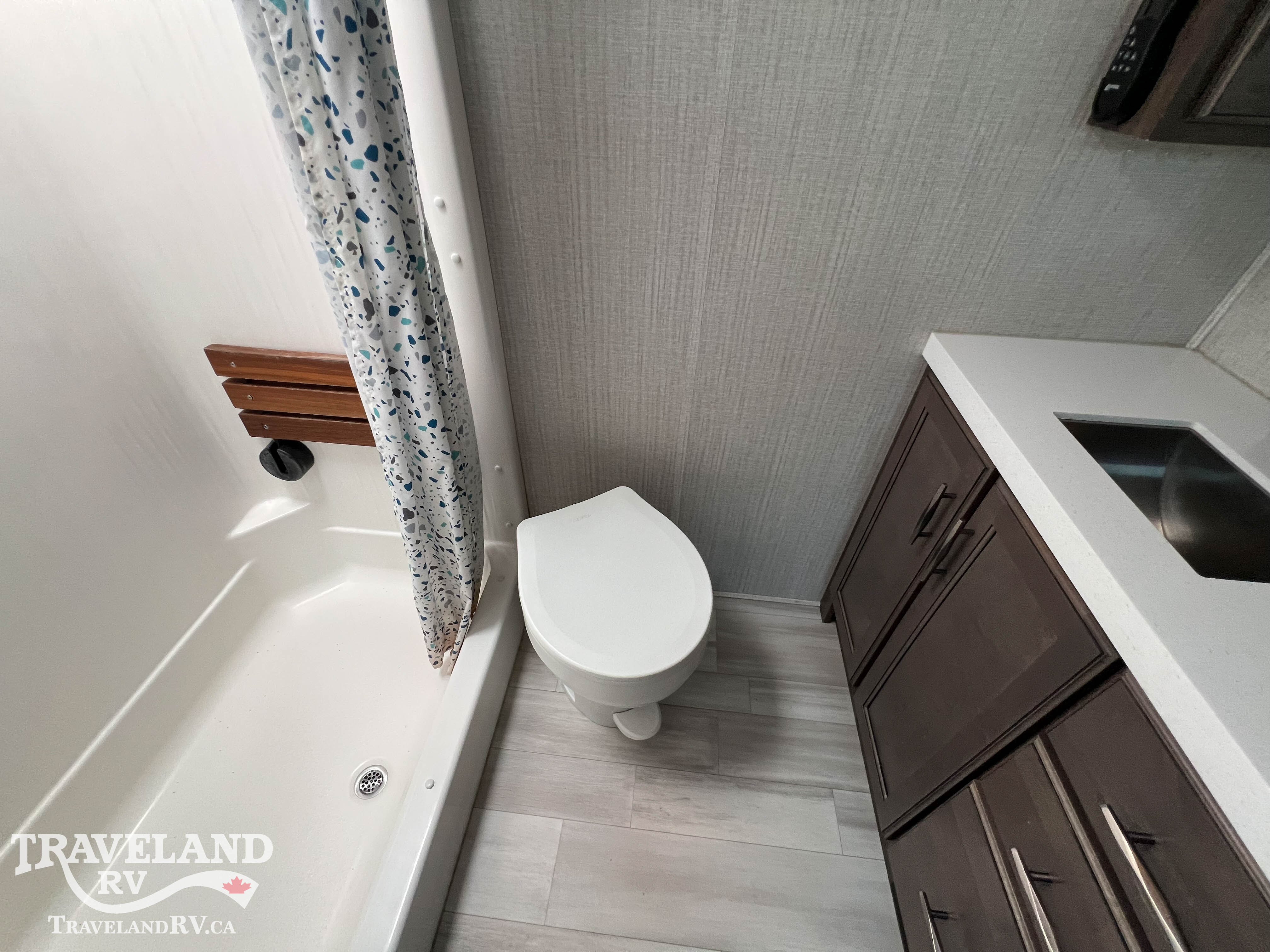2022 Grand Design Solitude 390RK - Image 27