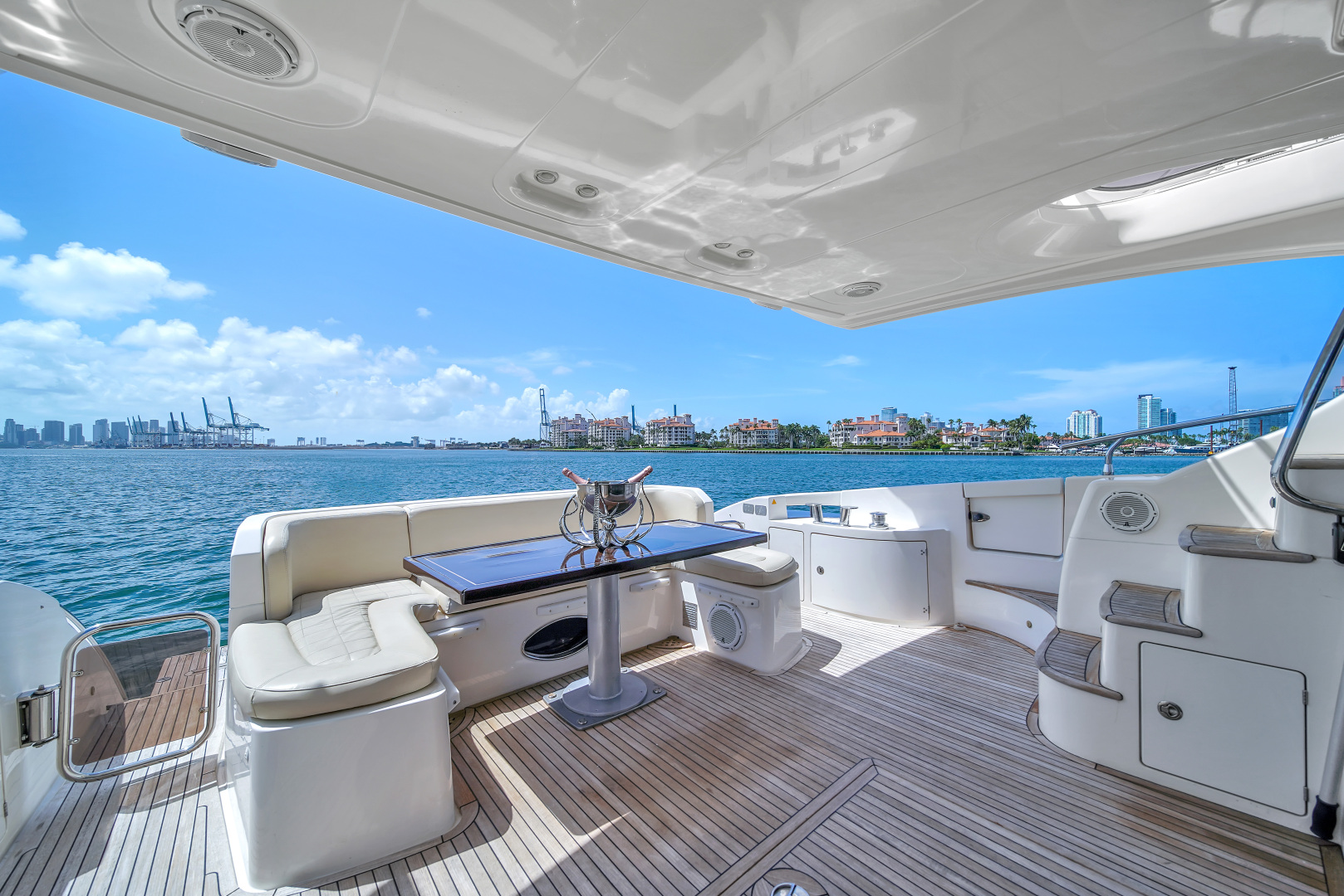 2012 Azimut 64 FLY - Image 45