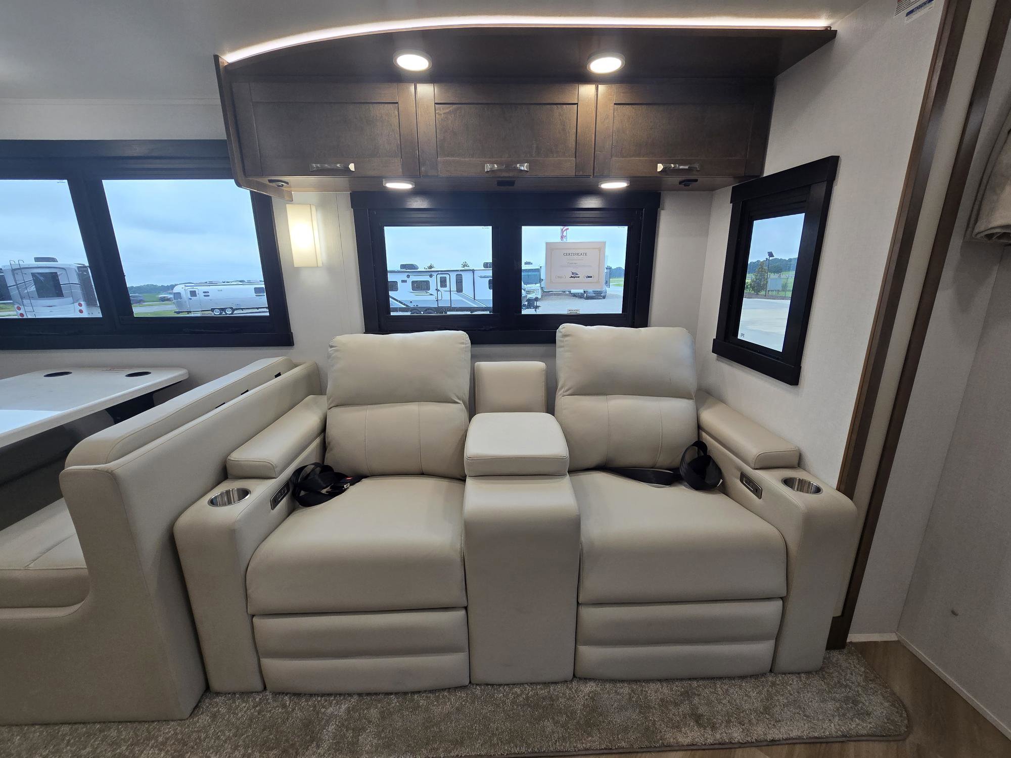 2026 JAYCO SENECA 37M - Image 13