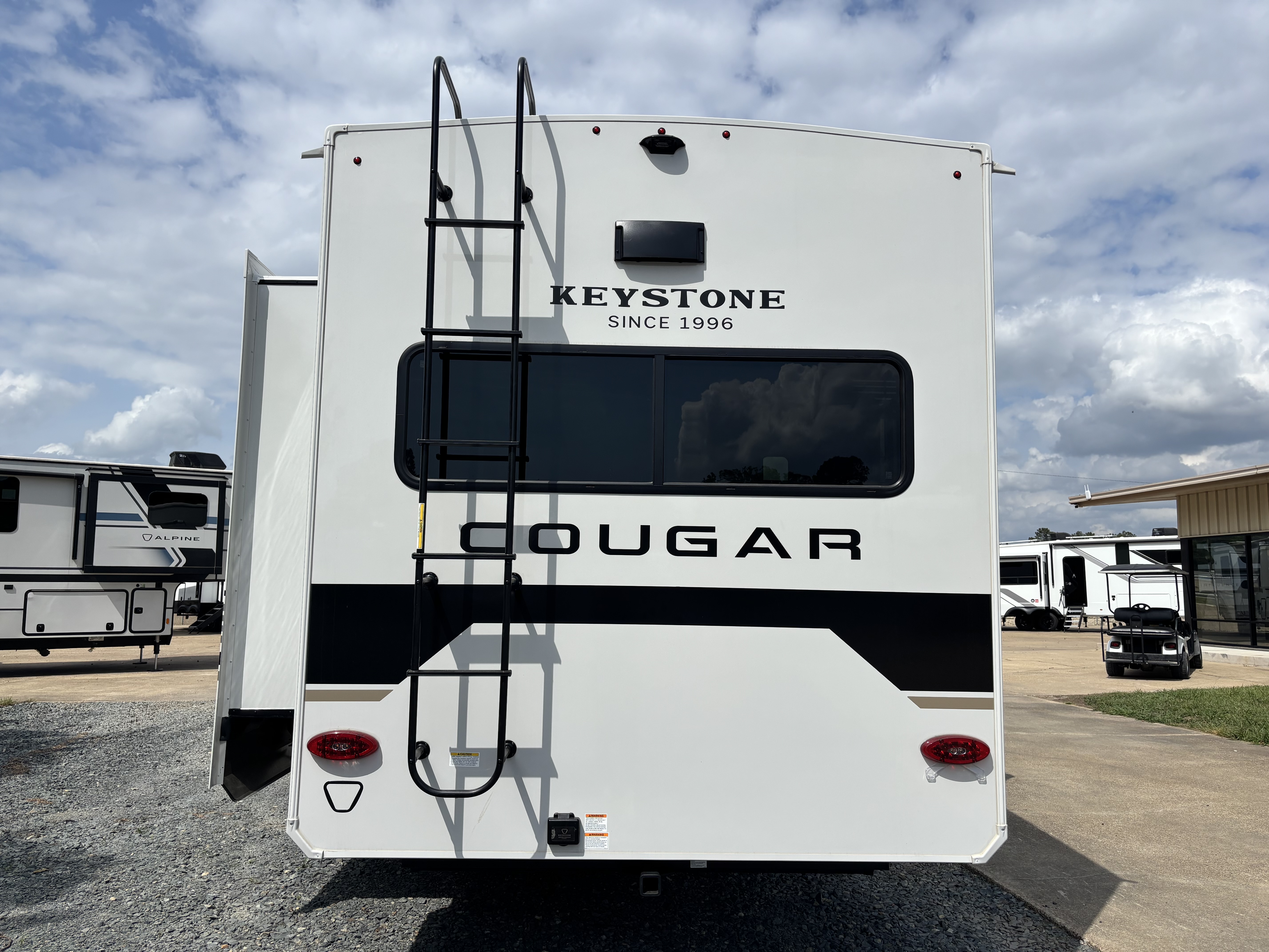 2026 Keystone Cougar 350LLK - Image 8