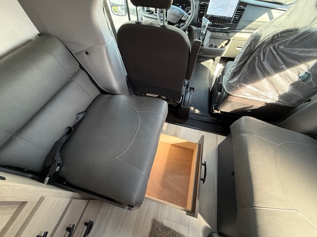 2026 SUNSEEKER 2380 AFT - Image 20
