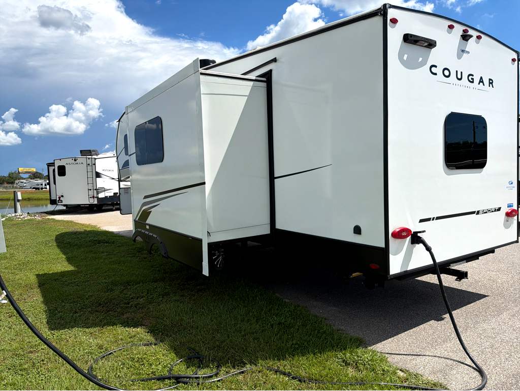 2025 Keystone COUGAR 2700BH - Image 4