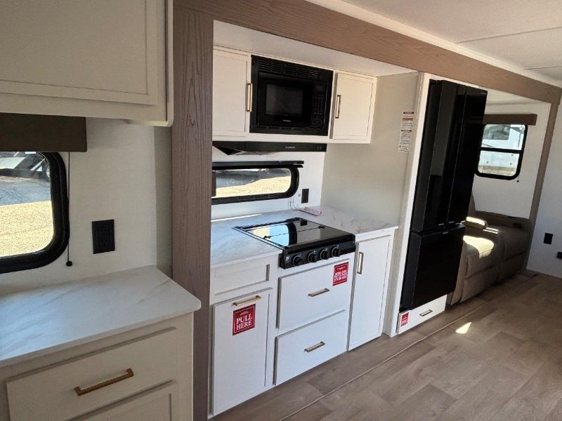 2026 Grand Design Transcend XPLOR 25MLX - Image 29