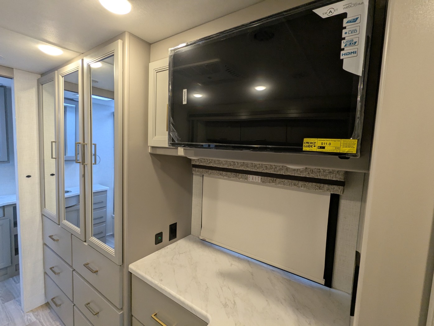 2026 Thor Motor Coach Windsport 35G - Image 23