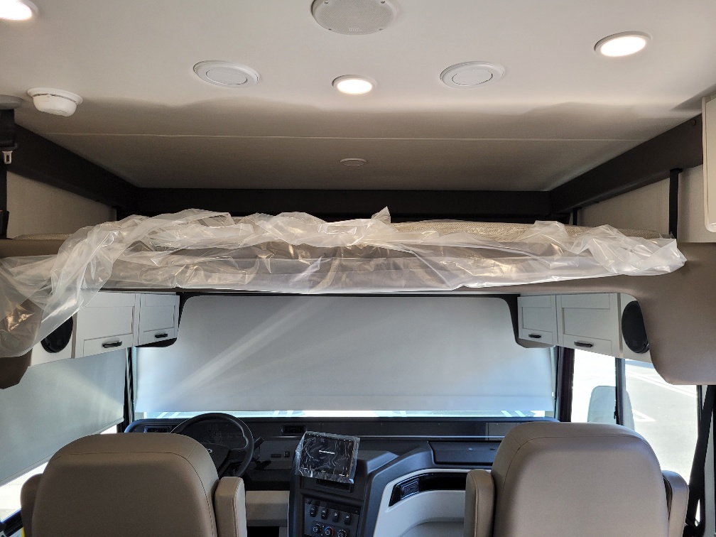 2026 Entegra Coach Vision XL 34G - Image 6