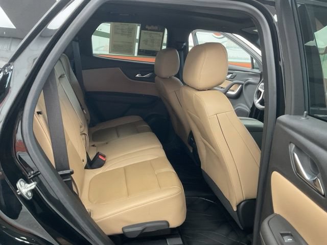 2024 Chevrolet Blazer Utility 4D Premier AWD I4 - Image 31