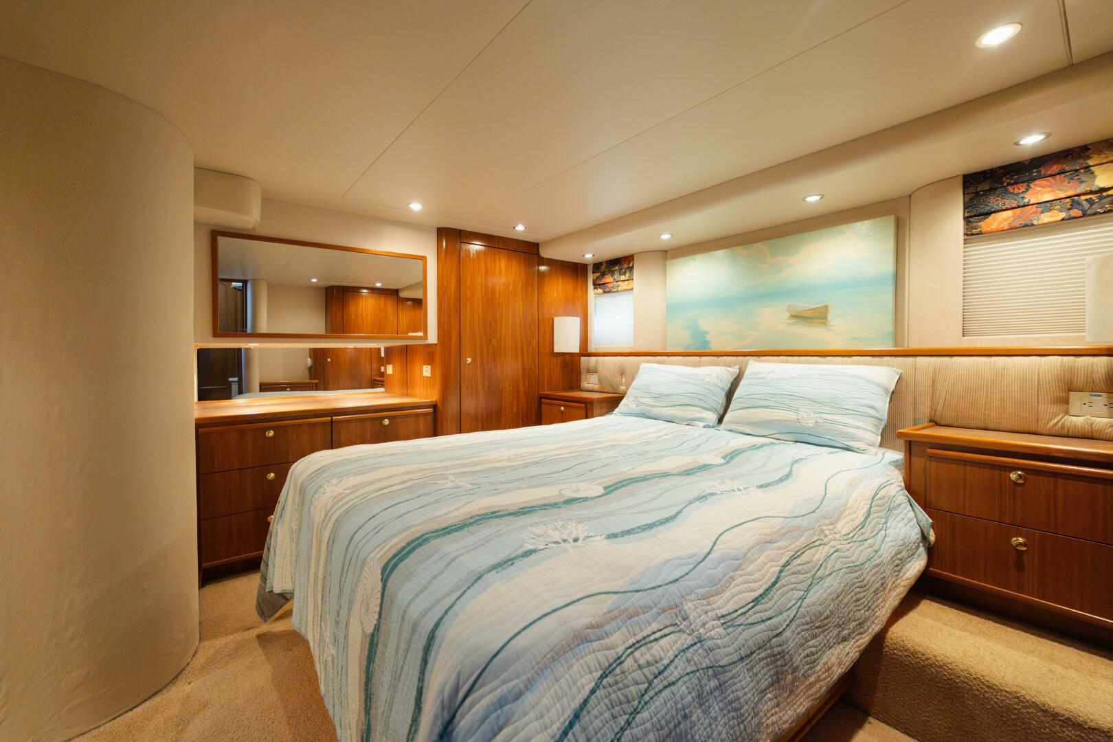 1999 Bayliner 5788 - Image 38