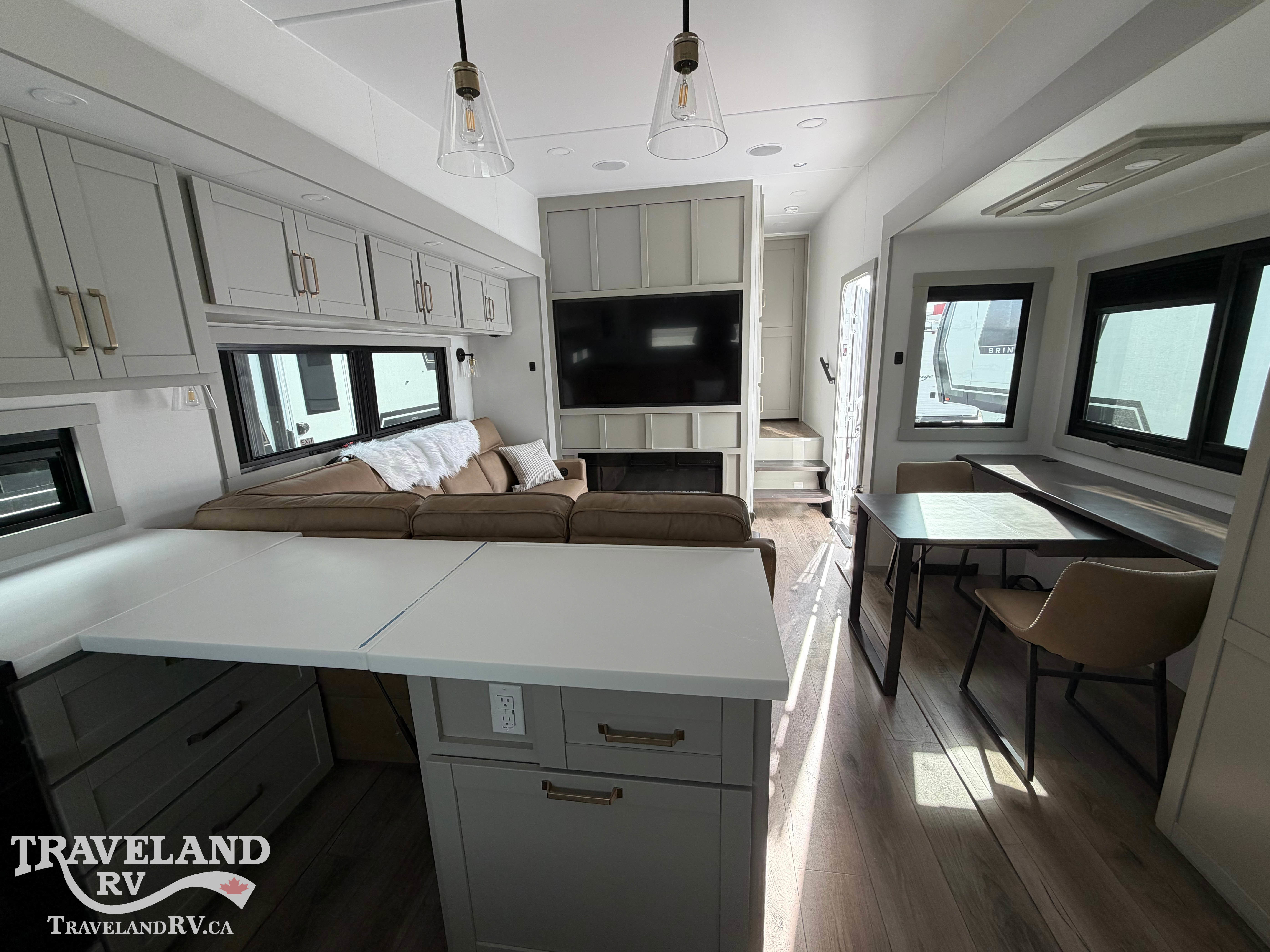 2026 Brinkley RV Model Z 3200 - Image 4