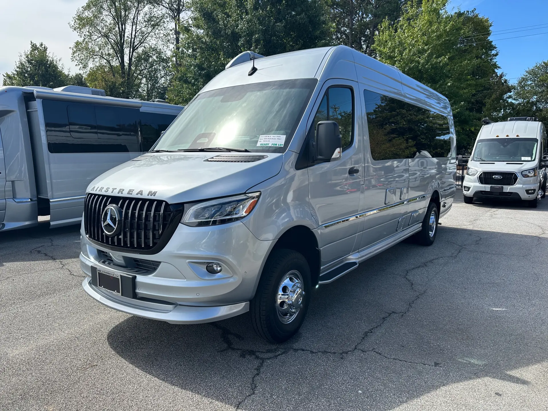 2026 Airstream Interstate 24GT - Image 9