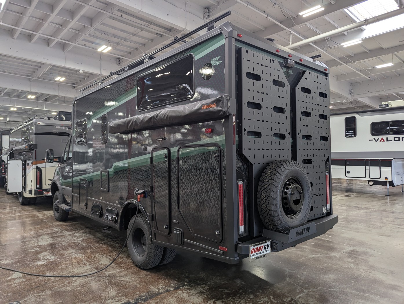 2026 Winnebago EKKO Sprinter 23B AWD - ATH Edition - Image 11