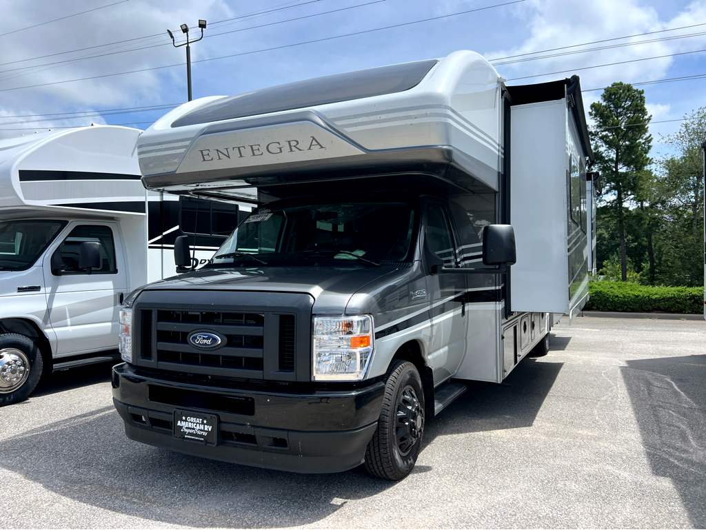 2027 ENTEGRA COACH ODYSSEY 29V - Image 2