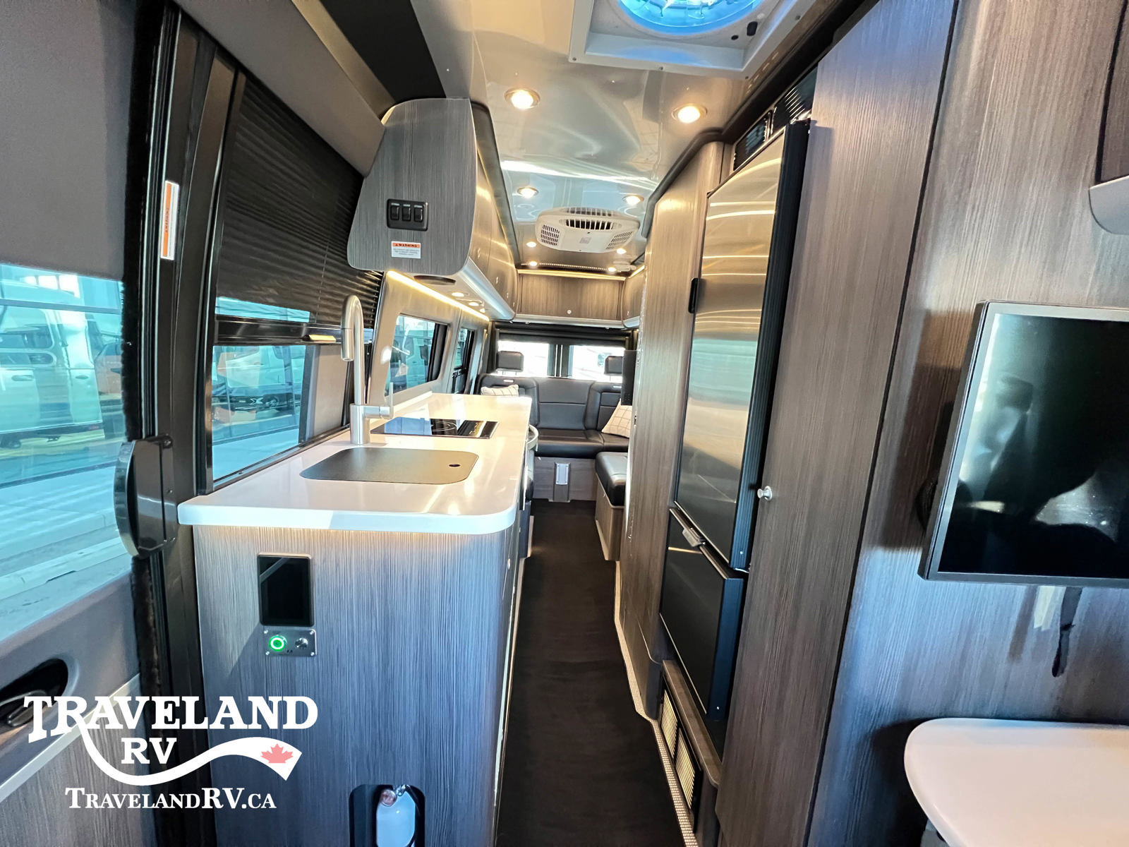 2023 AIRSTREAM INTERSTATE 24GT E-1 PKG - Image 8