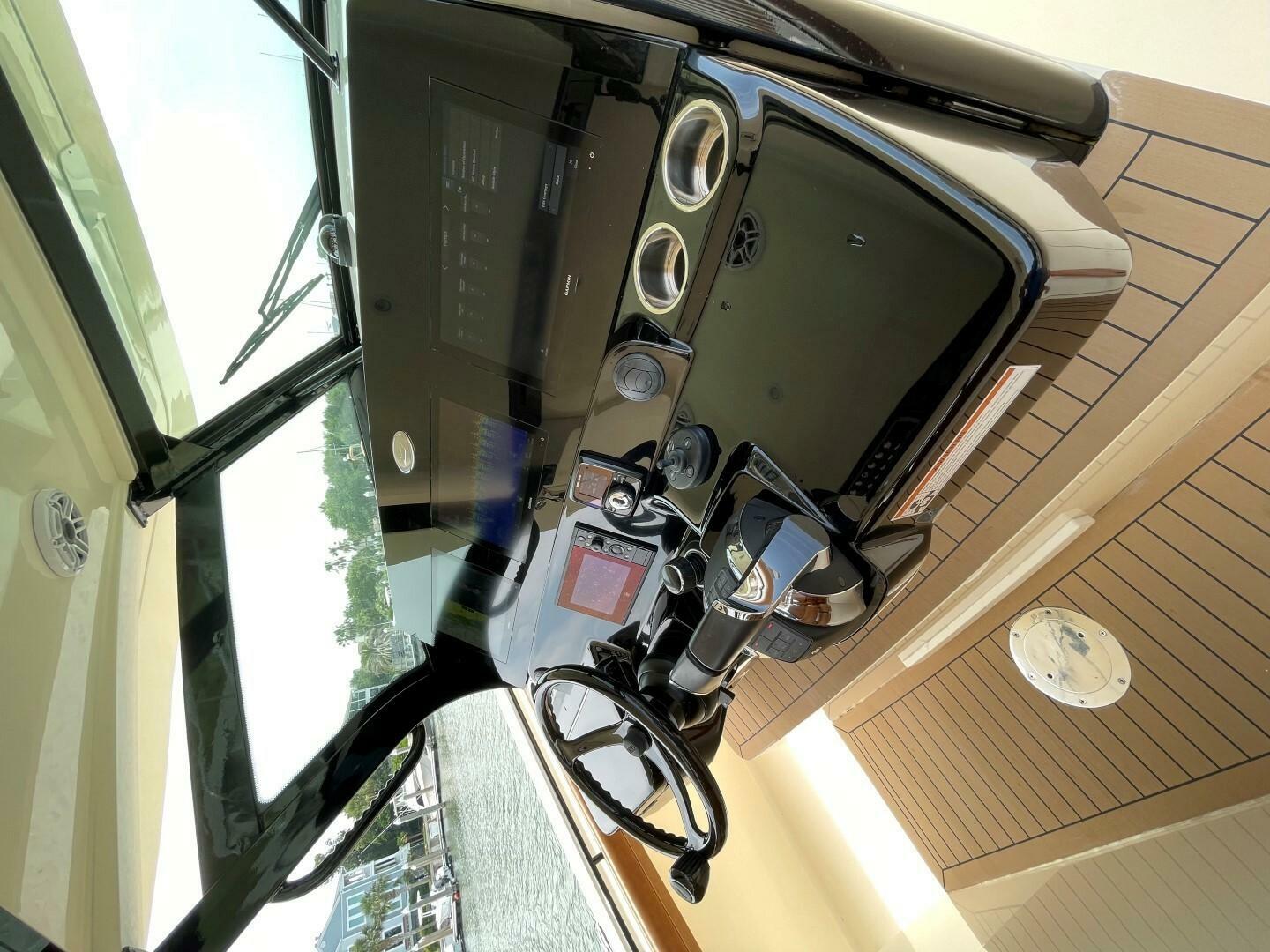 2020 Scout 420 Lxf Base - Image 40