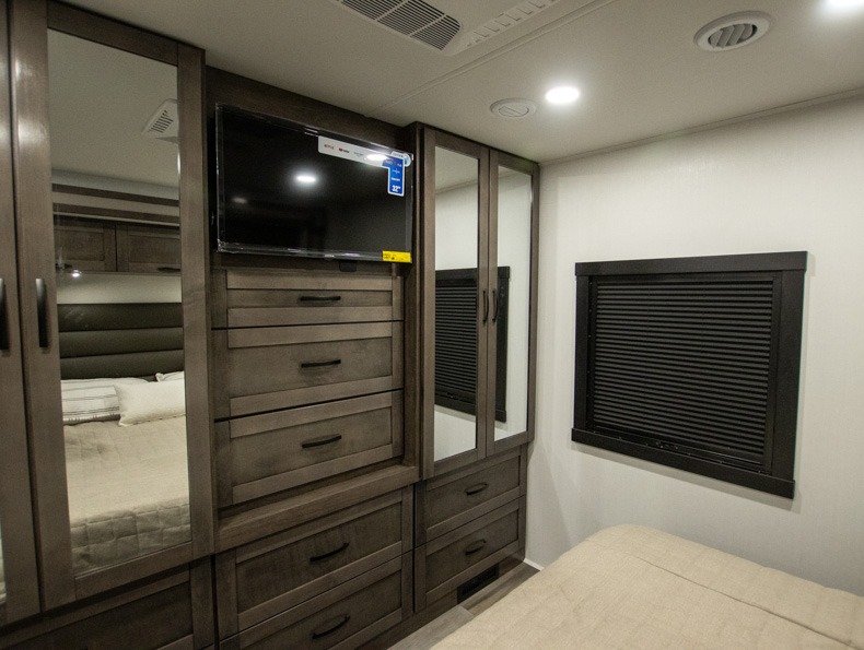 2026 Jayco Precept 31UL - Image 25