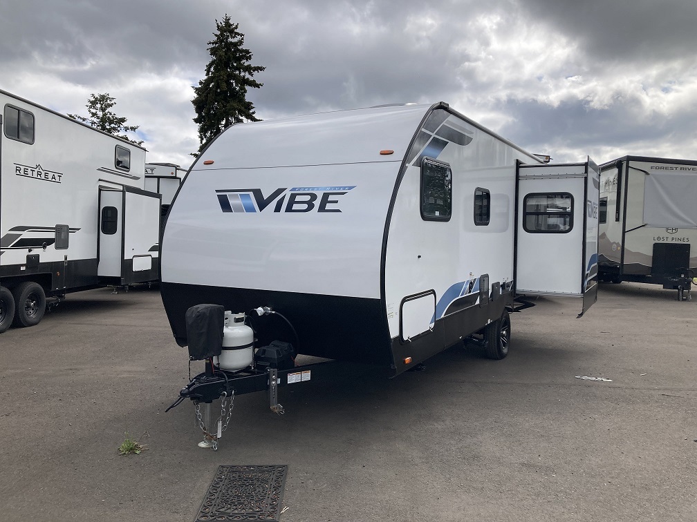 2020 Forest River Vibe West 17RS - Image 3