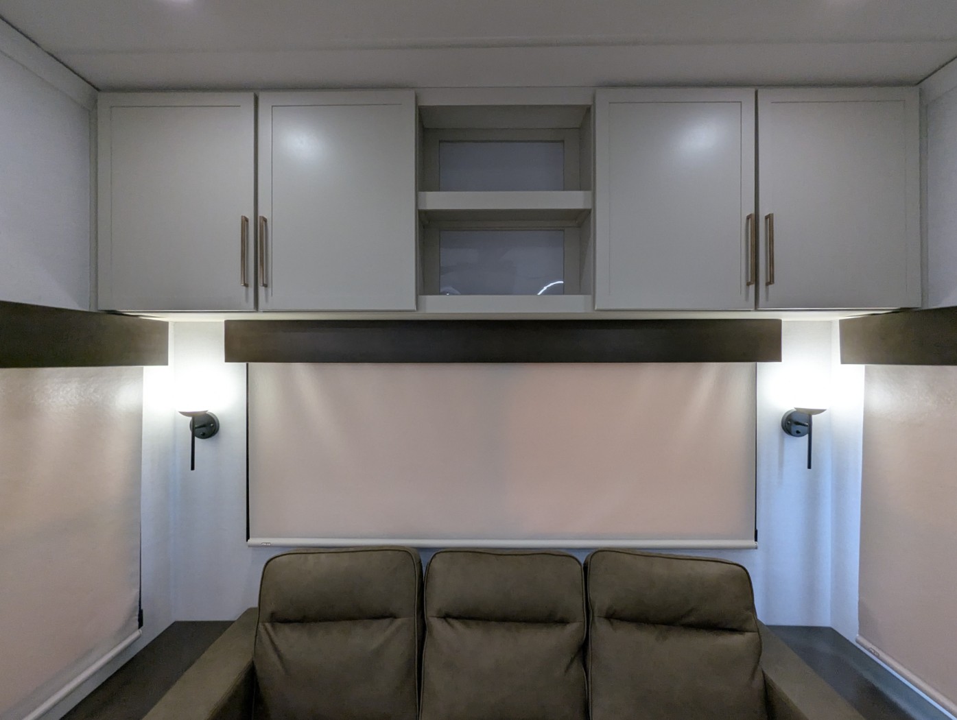 2027 Alliance RV Paradigm 310RL - Image 40