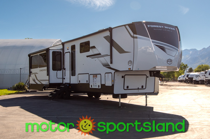 2026 Forest River Sandpiper 3900HBLR - Image 3