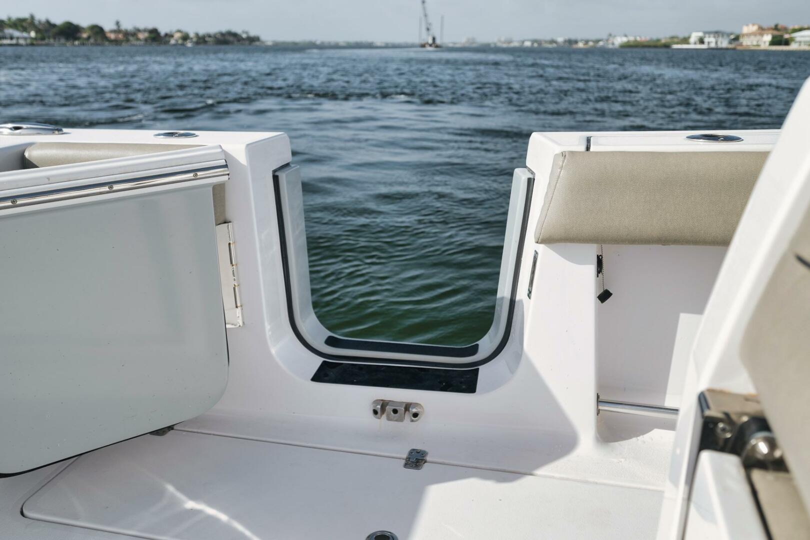 2022 Sportsman 352 - Image 48