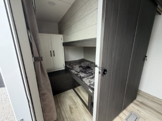 2027 VENTURE RV SIENNA 311VDB - Image 6