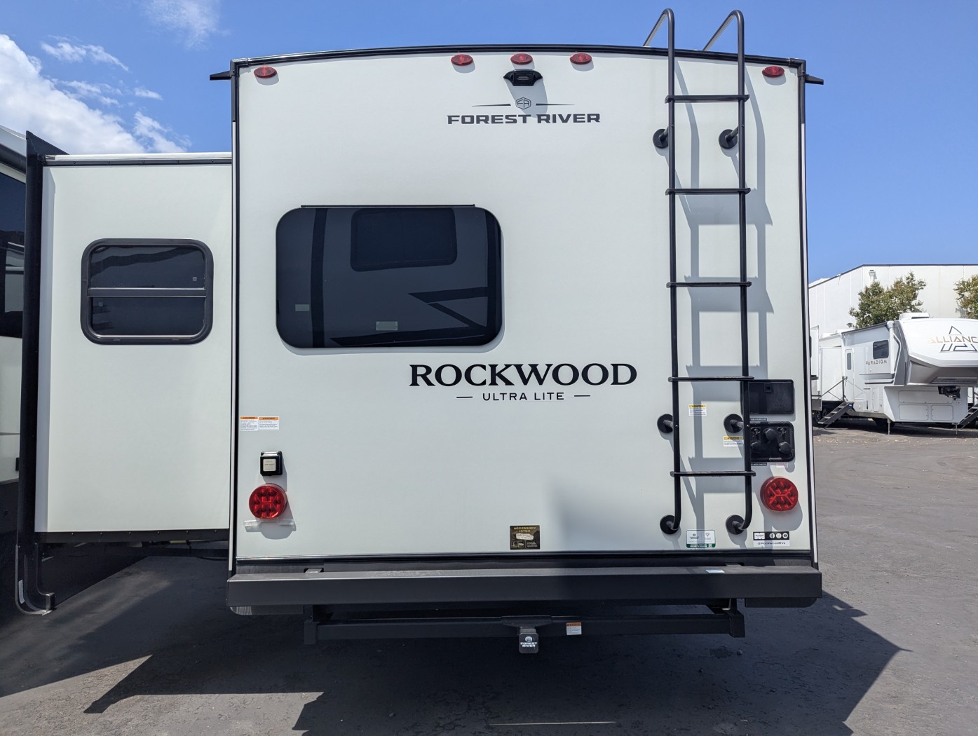 2027 Forest River Rockwood Ultra Lite 2608BS - Image 7