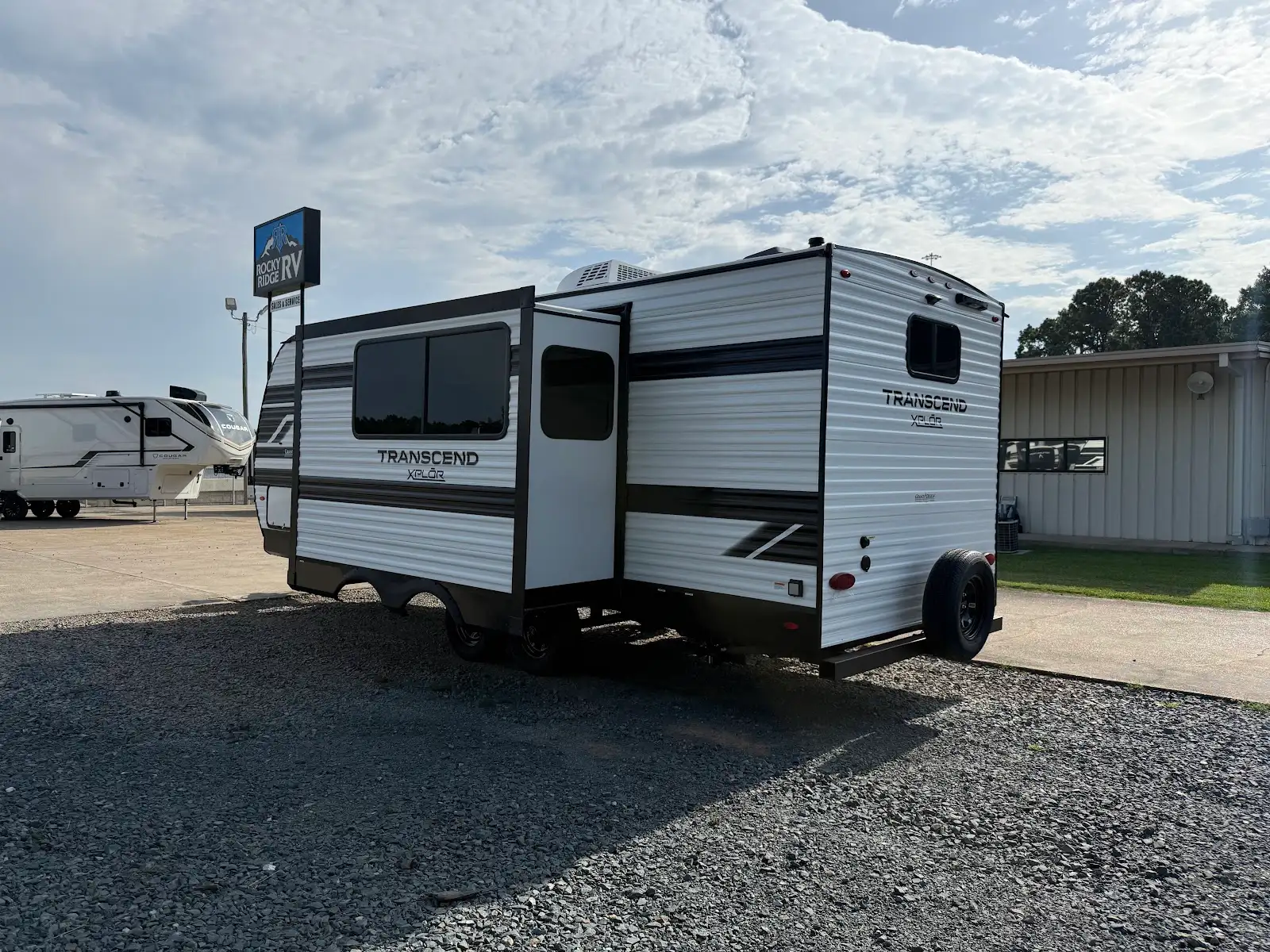 2027 Grand Design Transcend XPLOR 22RBX - Image 6