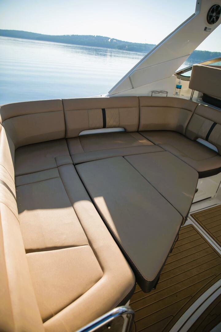 2016 Sea Ray Sundancer 350 - Image 48