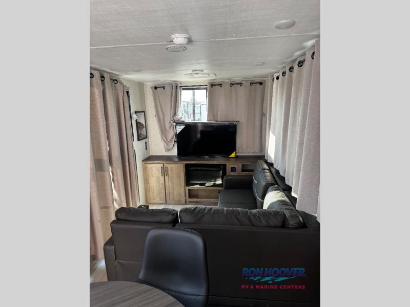2026 KEYSTONE 31SUNROOM - Image 11