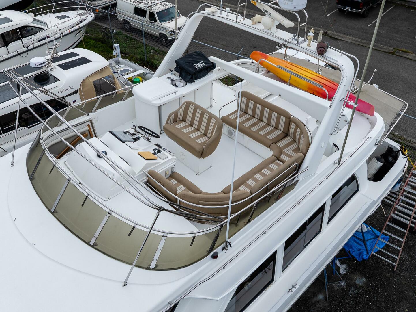 2001 Navigator 61 Pilothouse - Image 9