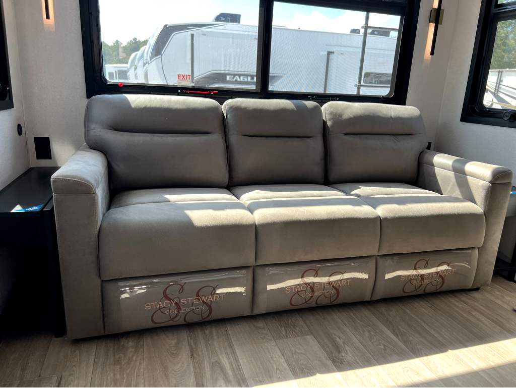 2027 JAYCO PINNACLE 39FBRL - Image 10