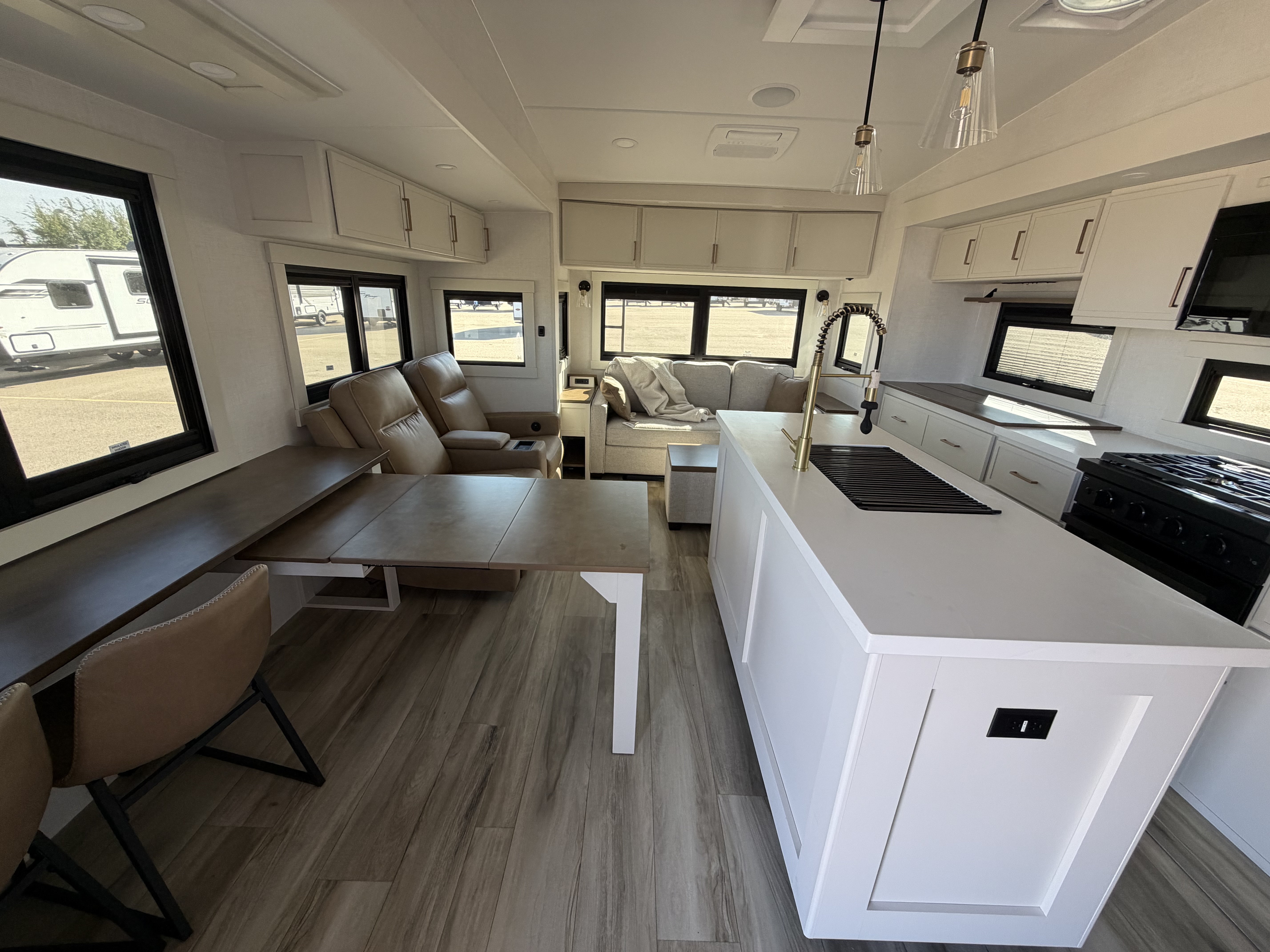 2027 Brinkley RV Model Z 2900 - Image 3