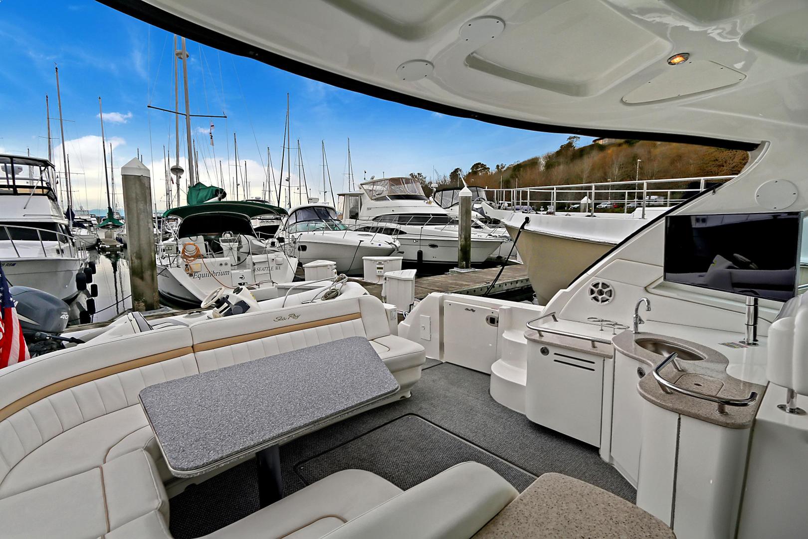 2007 Sea Ray 48 Sundancer - Image 6