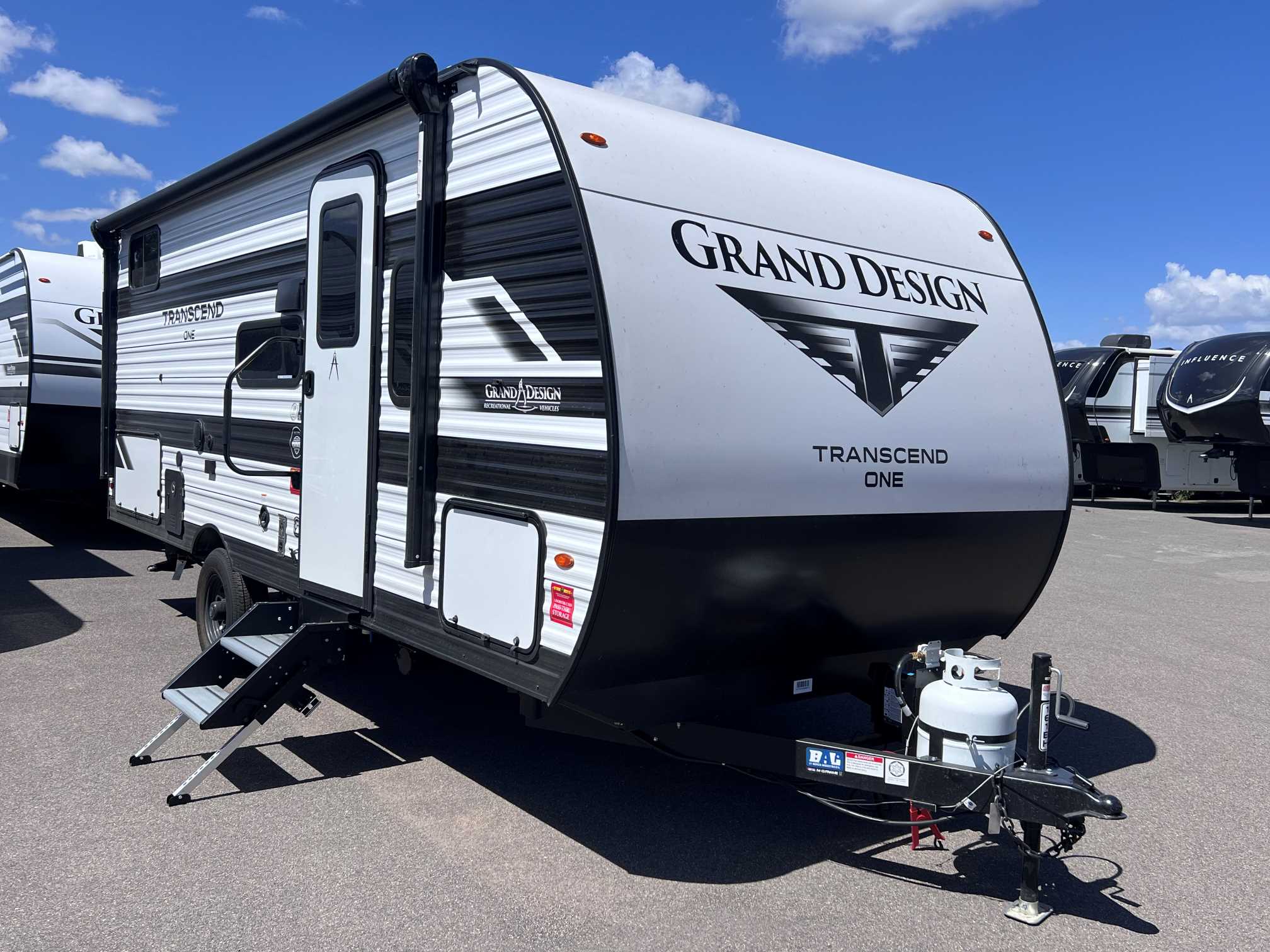 2027 Grand Design Transcend ONE 161BH - Image 1