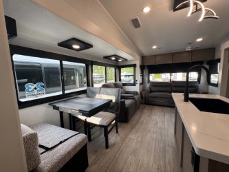 2027 JAYCO EAGLE 29RLC - Image 8