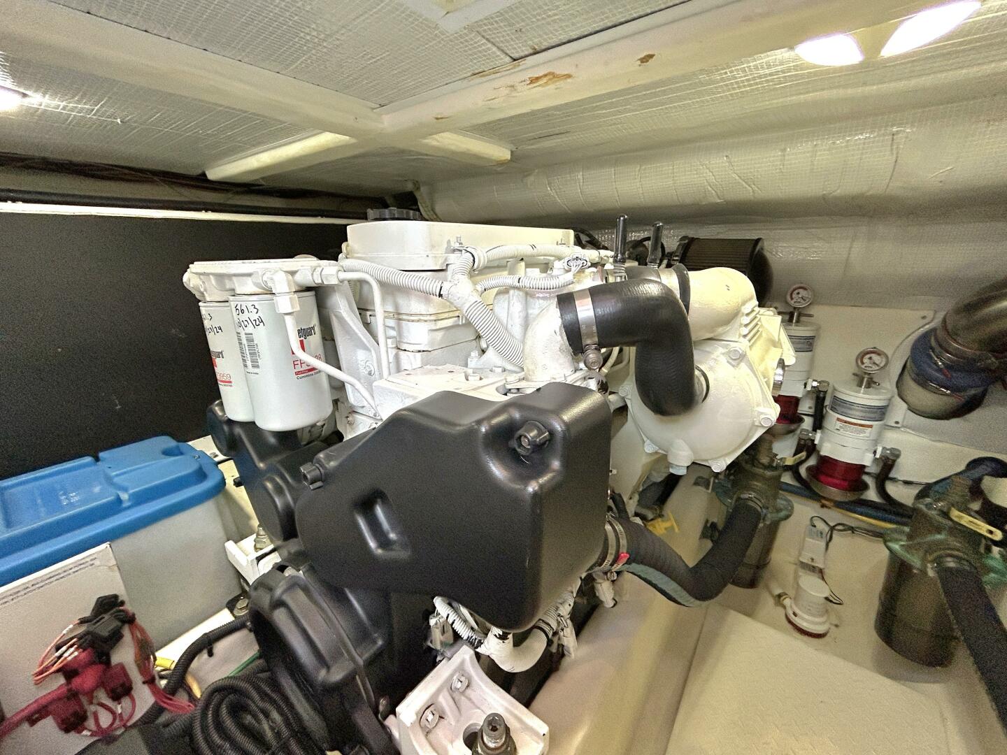 2017 Sabre 42 Salon Express - Image 26