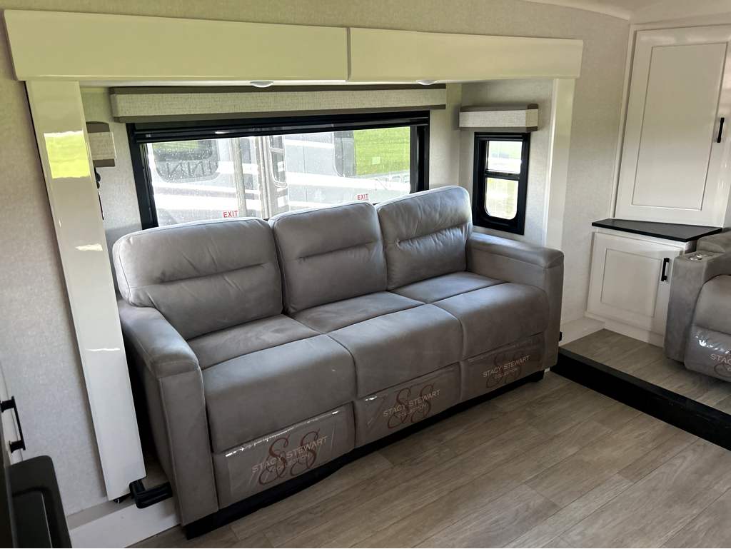2026 JAYCO PINNACLE 39FLOK - Image 13