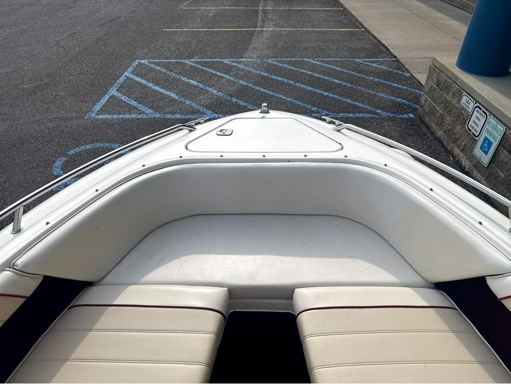 1996 Sea Ray 210 Signature - Image 16