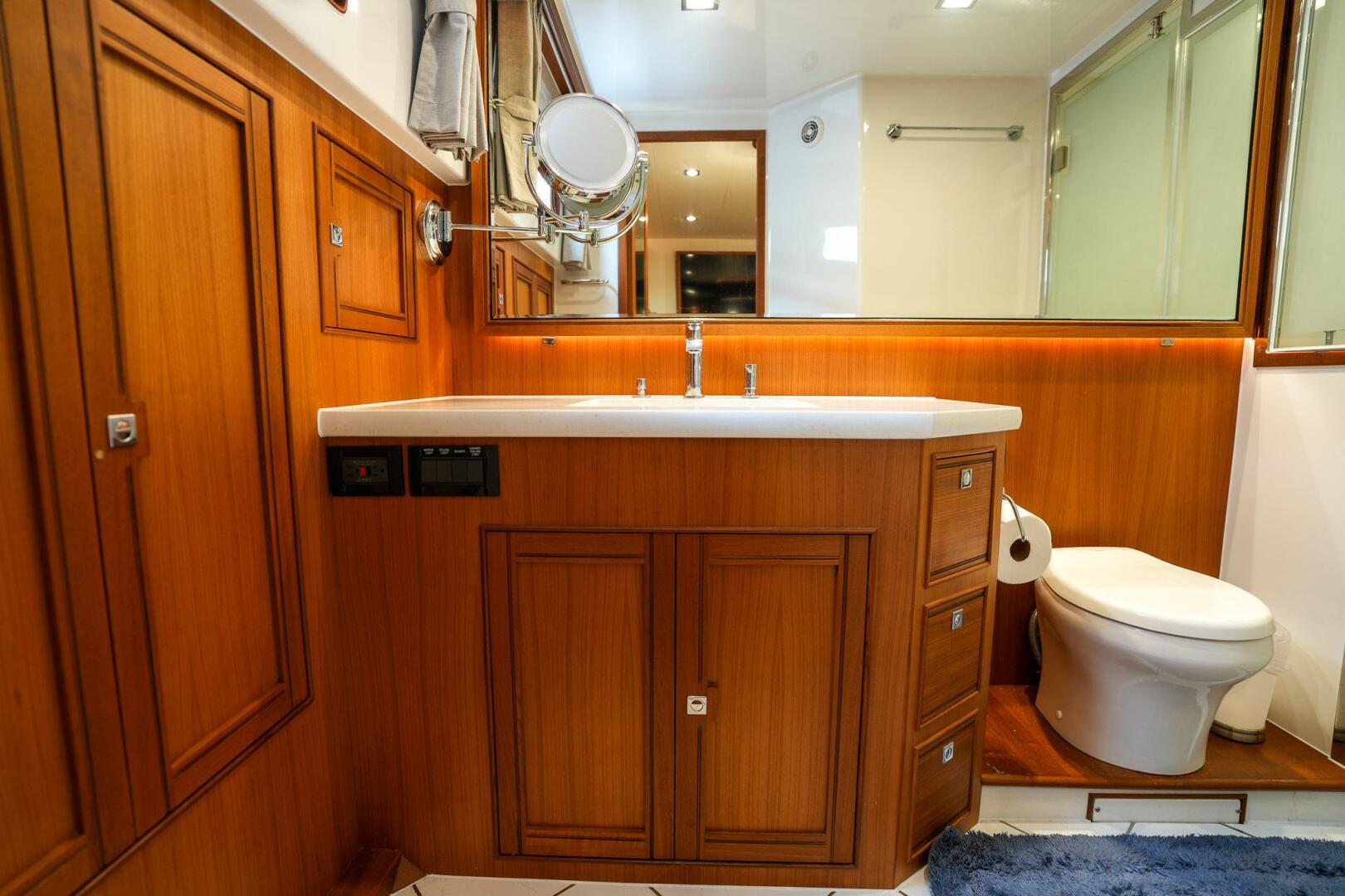 2022 Marlow Explorer 62E-CB - Image 38