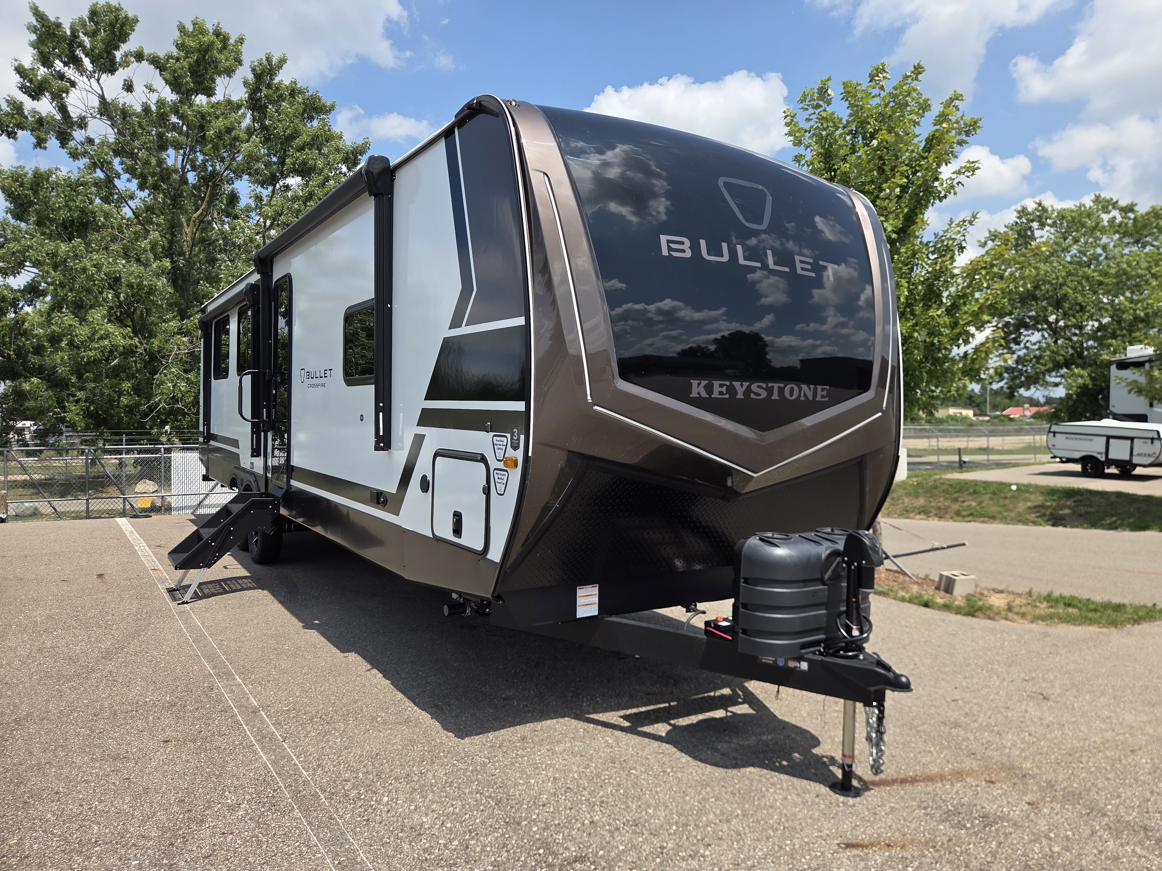 2027 Keystone Bullet Crossfire 310RES - Image 1
