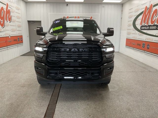 2025 Ram 2500 Big Horn 4x4 Crew Cab 6'4" Box - Image 2