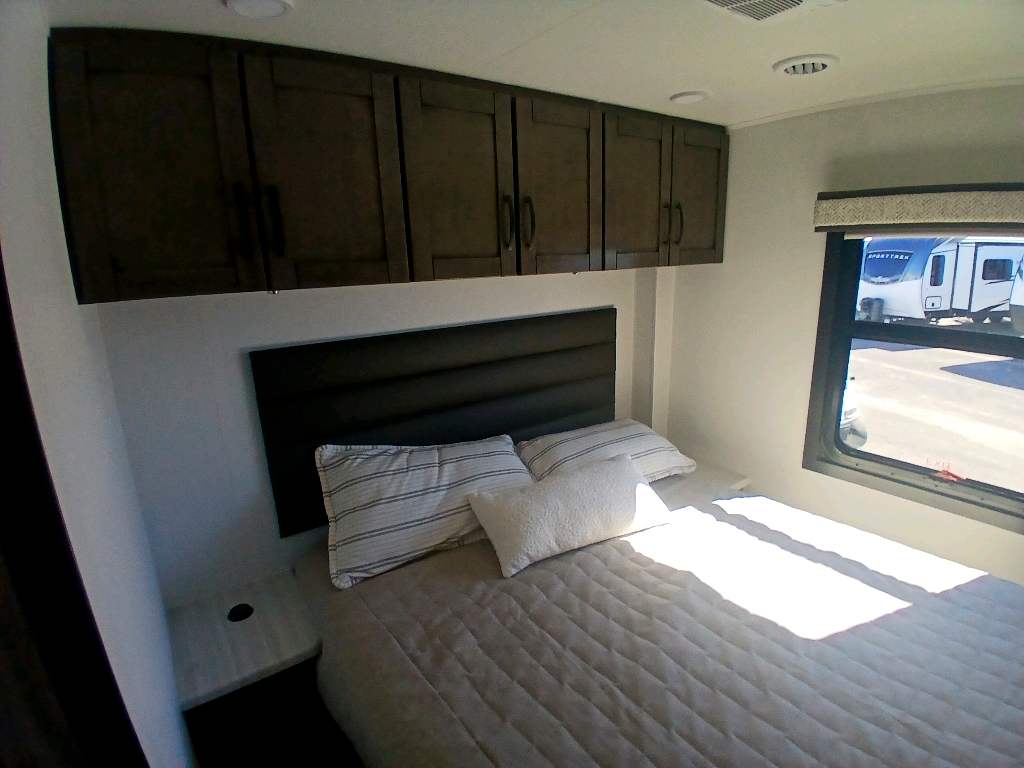 2026 ENTEGRA COACH VISION 29S - Image 28