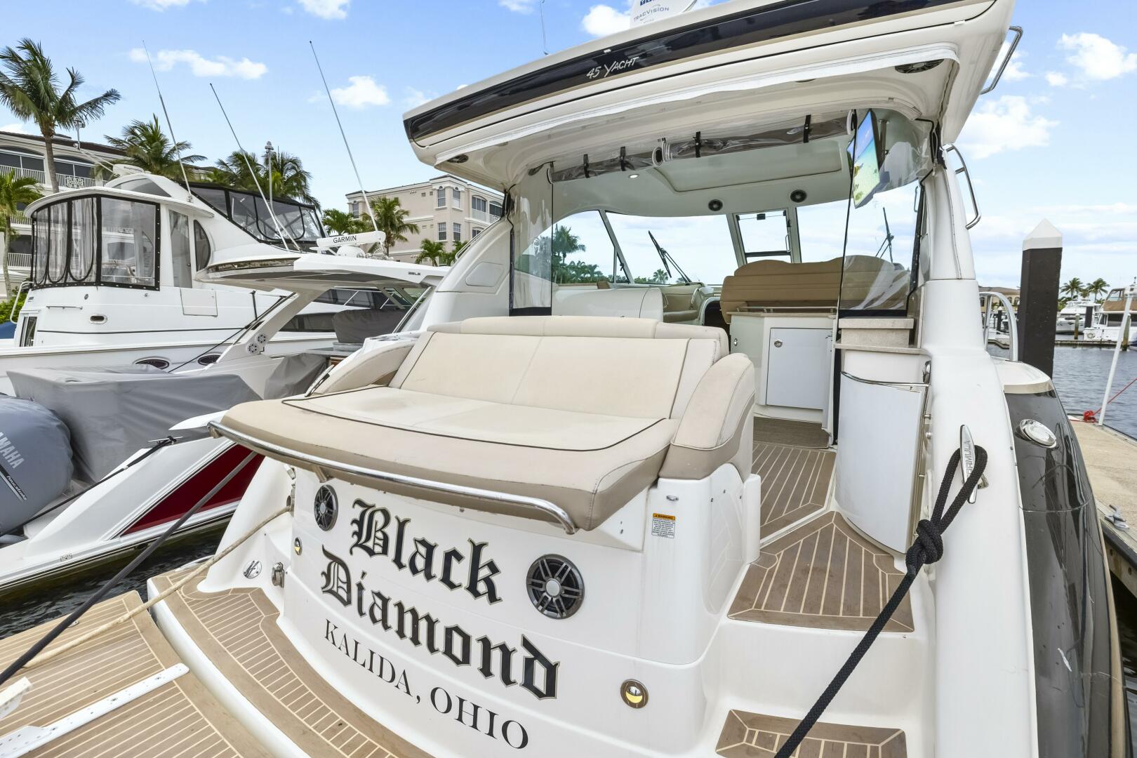 2016 Formula 45 Yacht - Image 43
