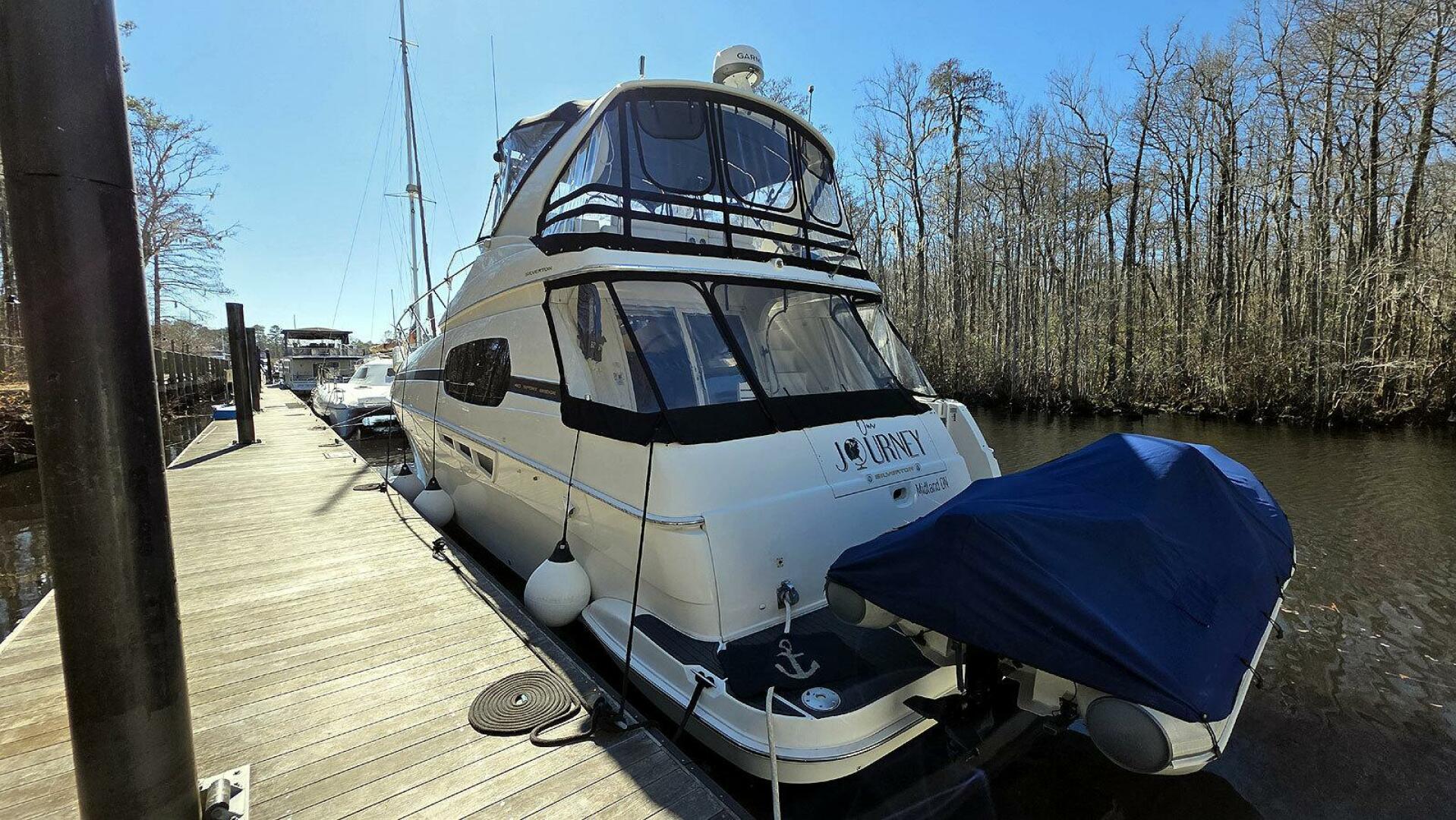 2001 Silverton 410 Sport Bridge - Image 4