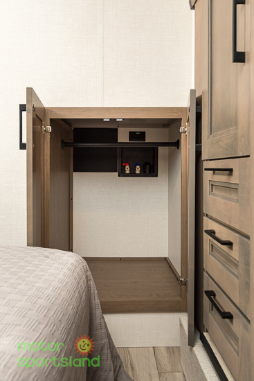 2026 KZ RV Durango Half-Ton D283RLT - Image 49