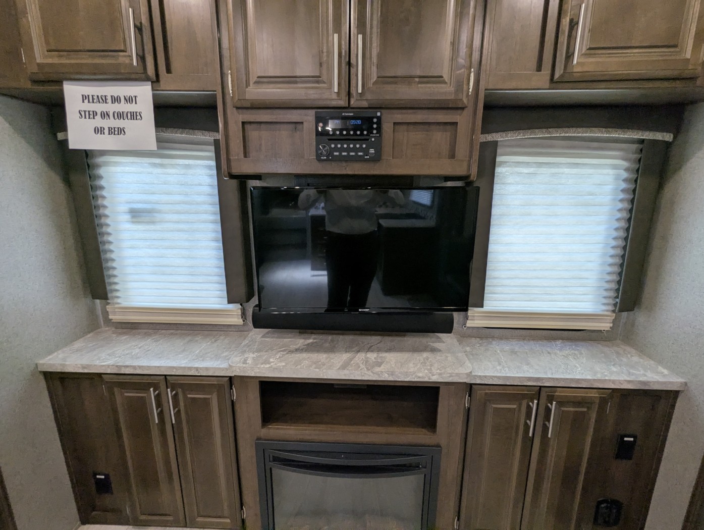 2020 Forest River Rockwood Ultra Lite 2650WS - Image 28