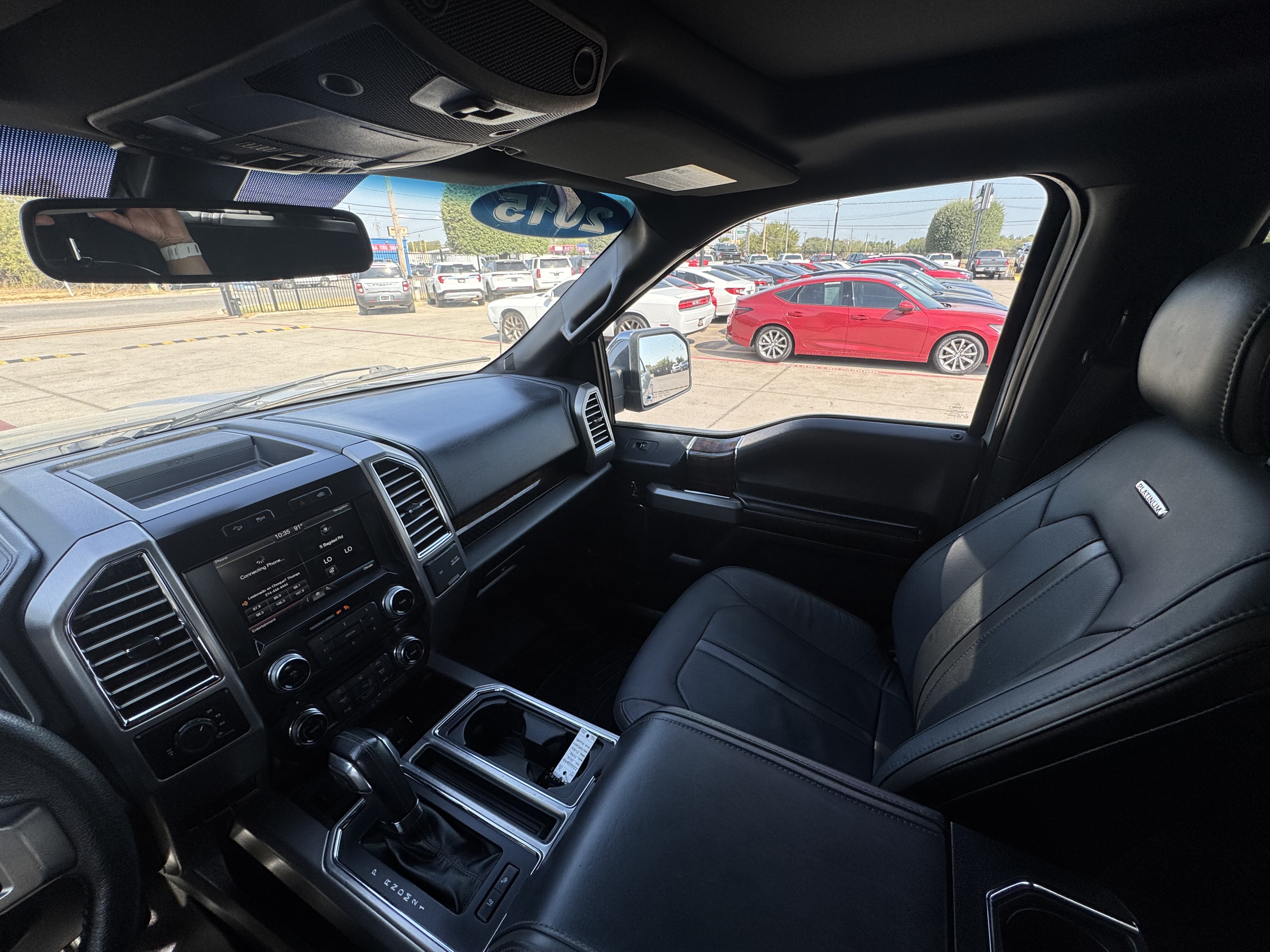 2015 Ford F150 Pickup Crew Cab Platinum 4WD - Image 15