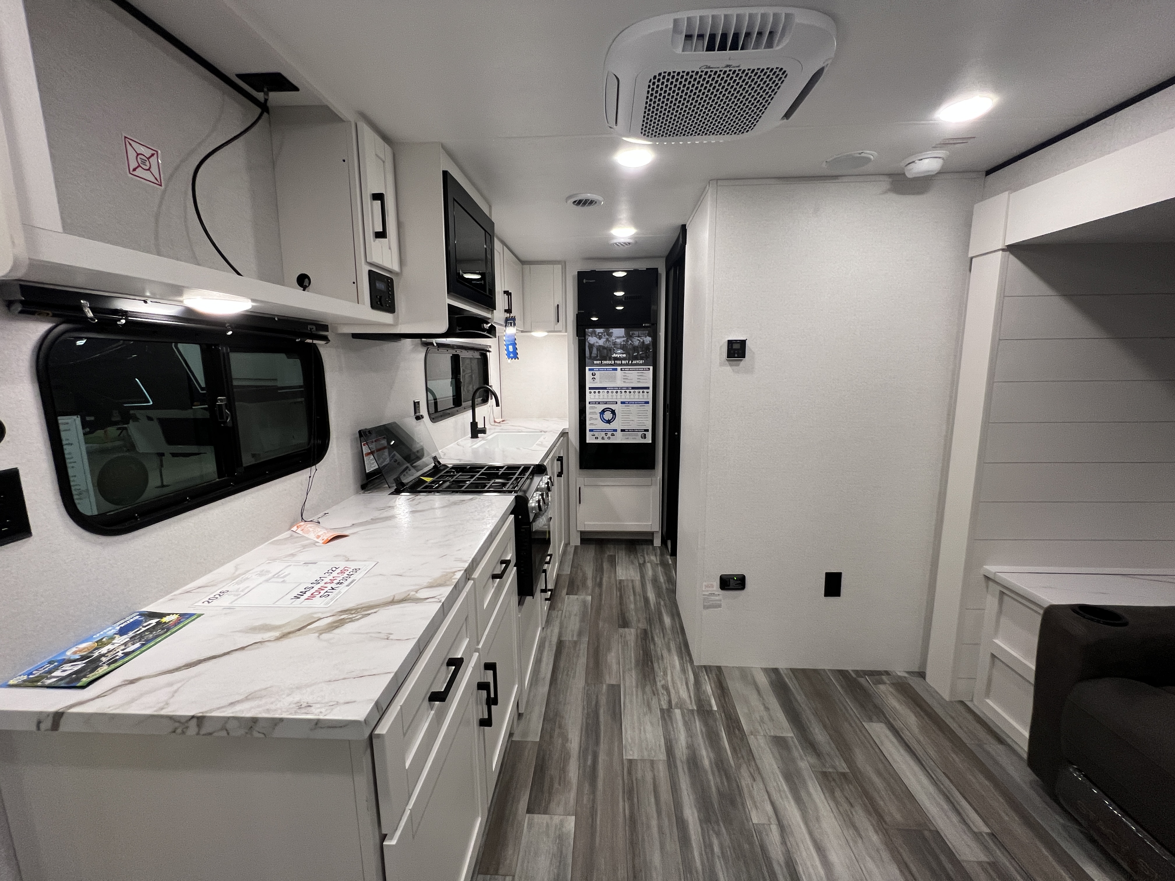 2026 Jayco Jay Flight SLX 200MKSW - Image 3
