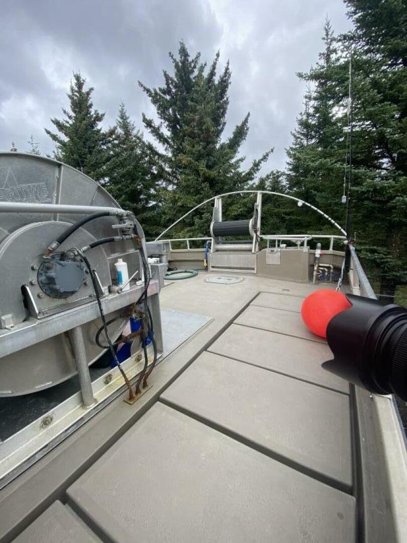 2022 Custom Freestyle Marine 32 - Image 37